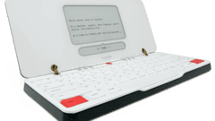 Distraction-free writing device Freewrite Traveller